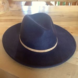 Tentree Festival Hat Black Felt Small/Medium